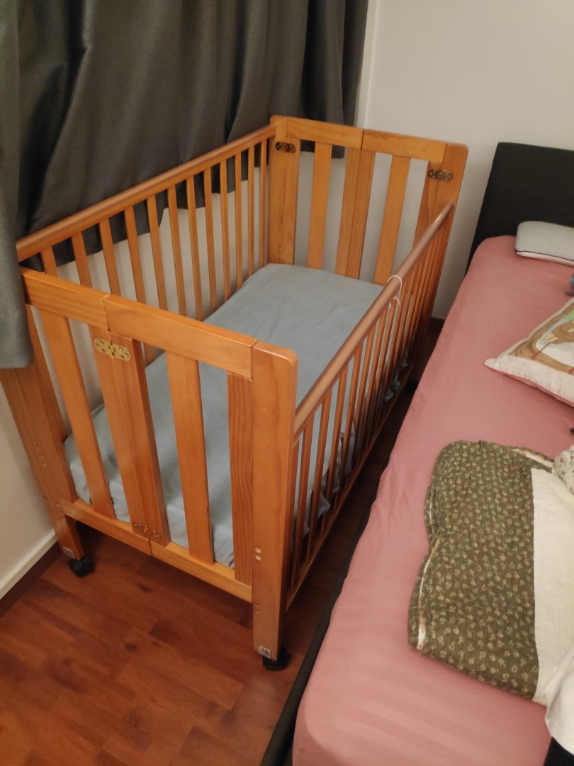 Babyhood Fold N Go timber cot Baby cot Babies Kids Baby