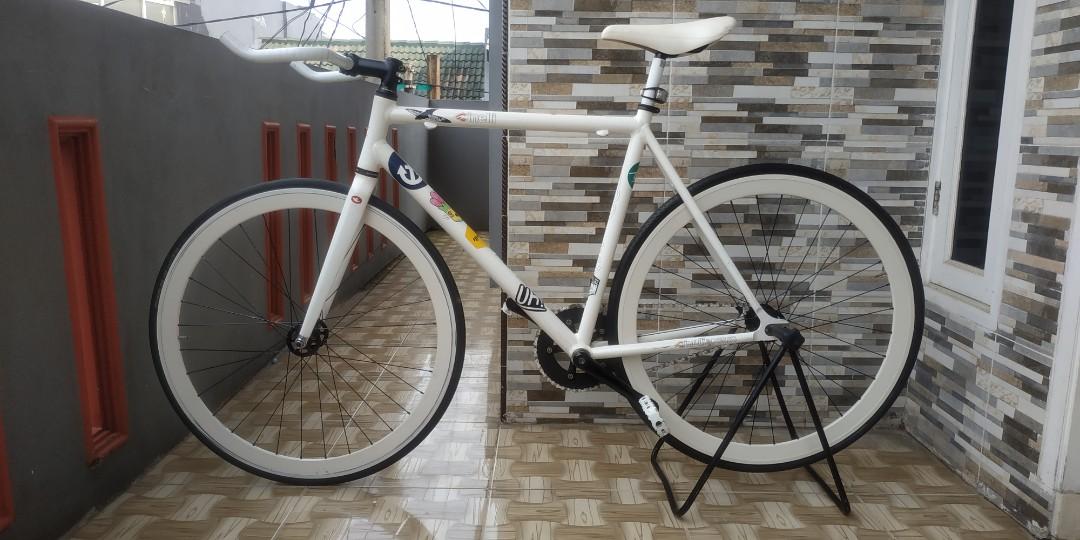 Sepeda online fixie cinelli