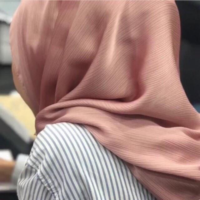 Muna satin shawl clearance