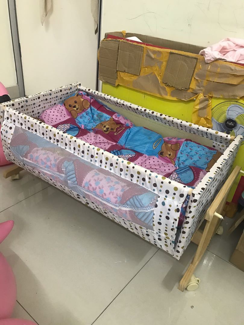 baby coat bed