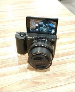 Sony A5100 24mp Flip Touch wifi Mirrorless