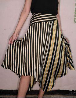 Stradivarius skirt