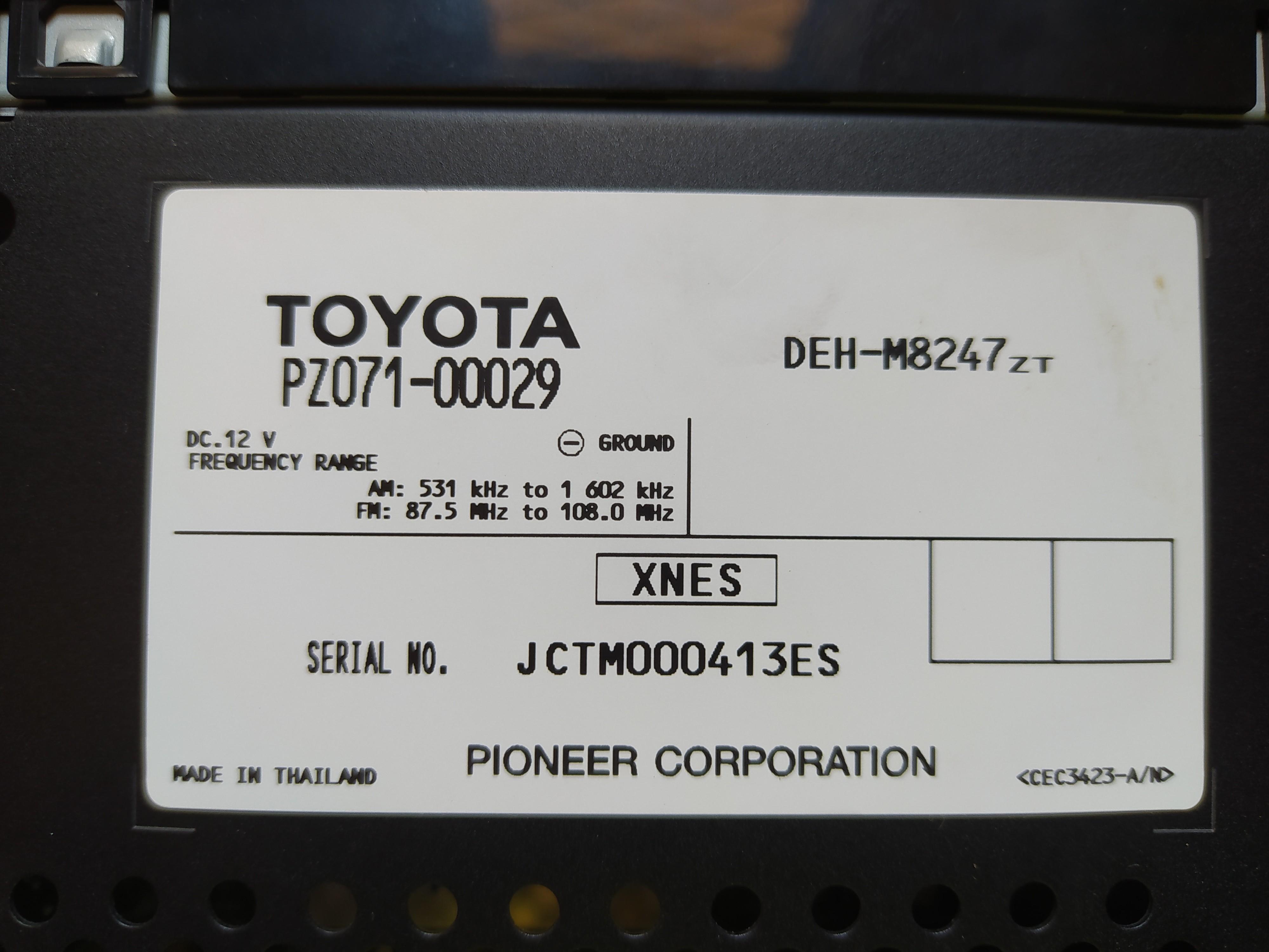 Toyota Genuine stock Pioneer head unit PZ071-00029 with Remote