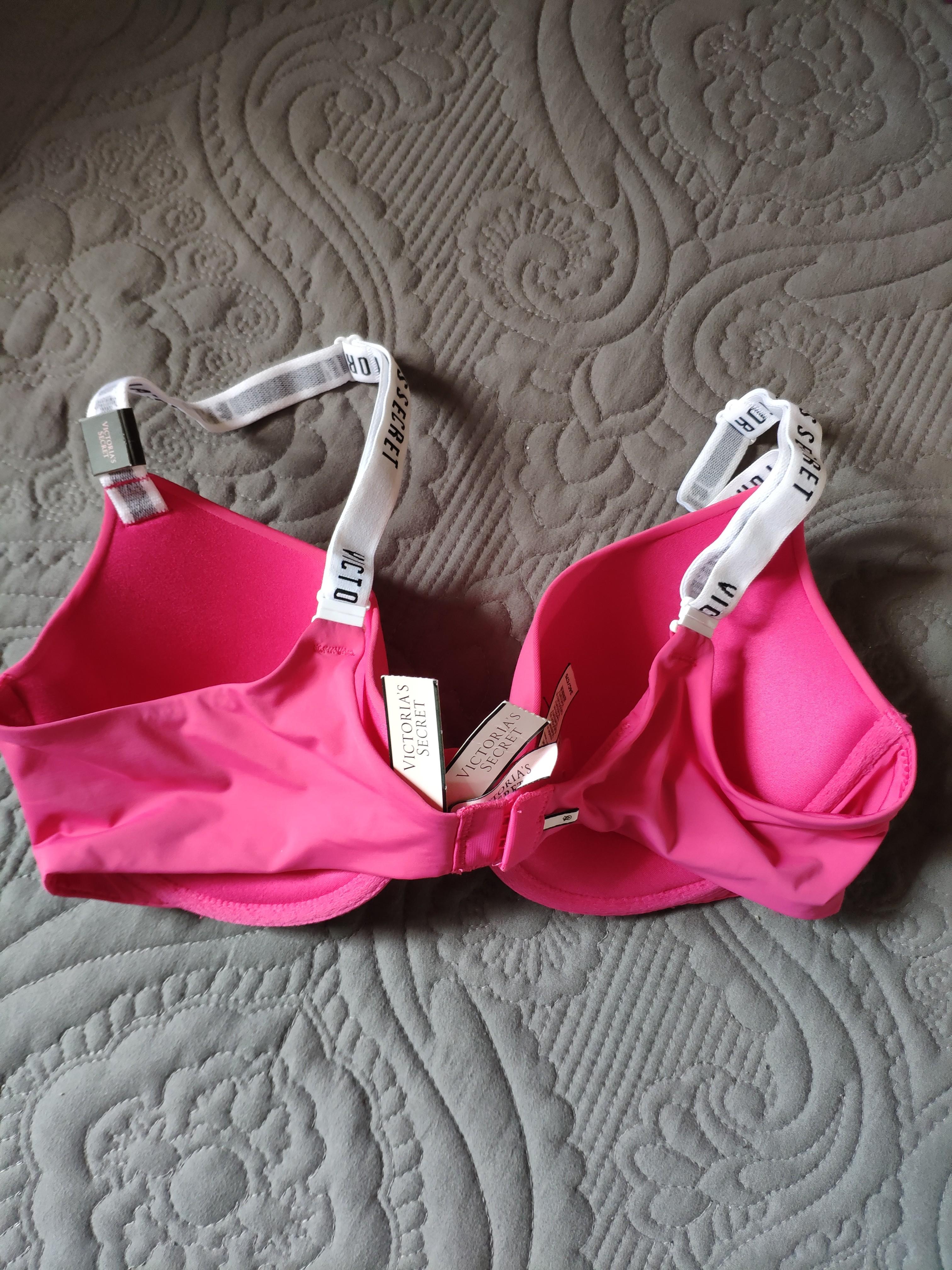 Victoria's Secret Gorgeous Push Up Bra 34C and Med Thong New in packag