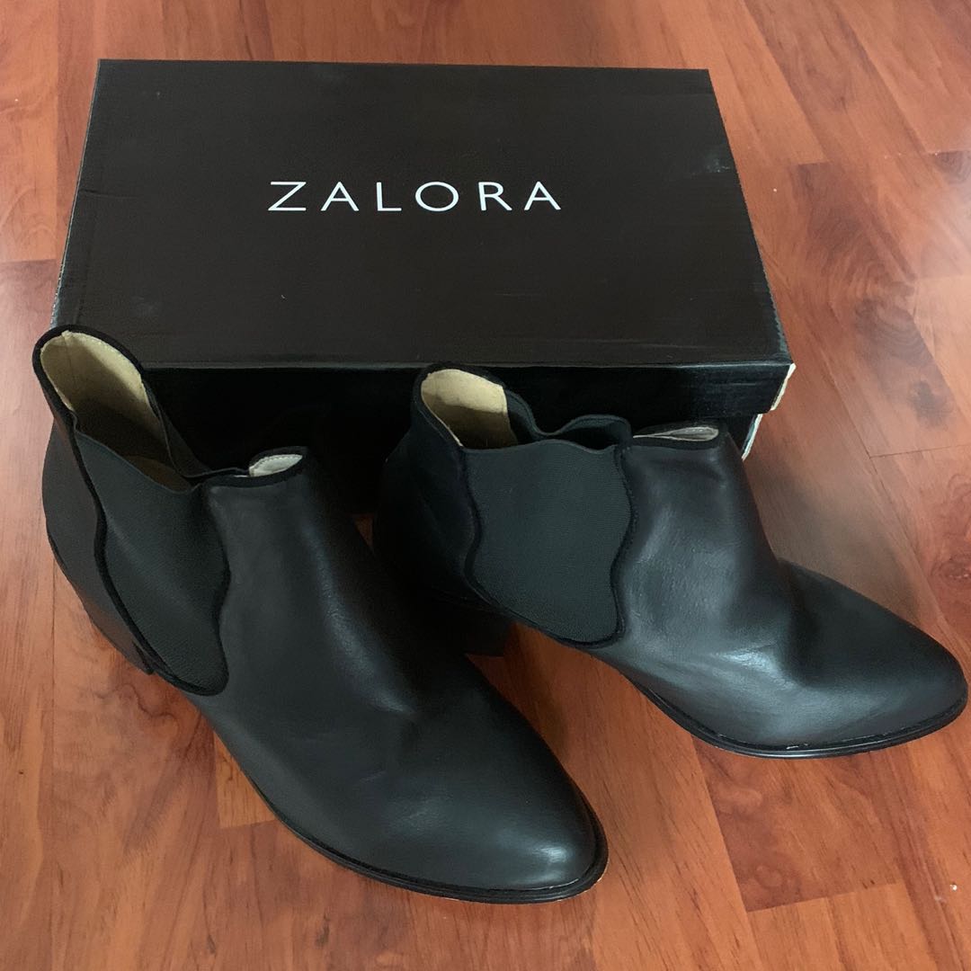 Zalora Boots, Women's Fashion, Shoes 