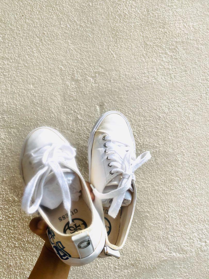 Authentic Guess Womens LA Vibes White Sneakers Comfort Shoes Converse