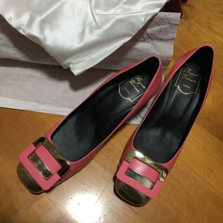 （分類：）位於 。 由 jojojojoj 提交（商品編號 1028714213，圖片 1）。簡介： 。