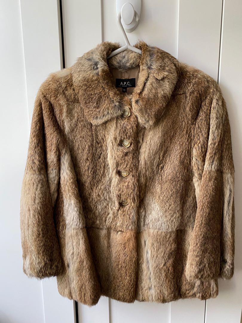 APC rabbit fur coat, 女裝, 外套及戶外衣服- Carousell