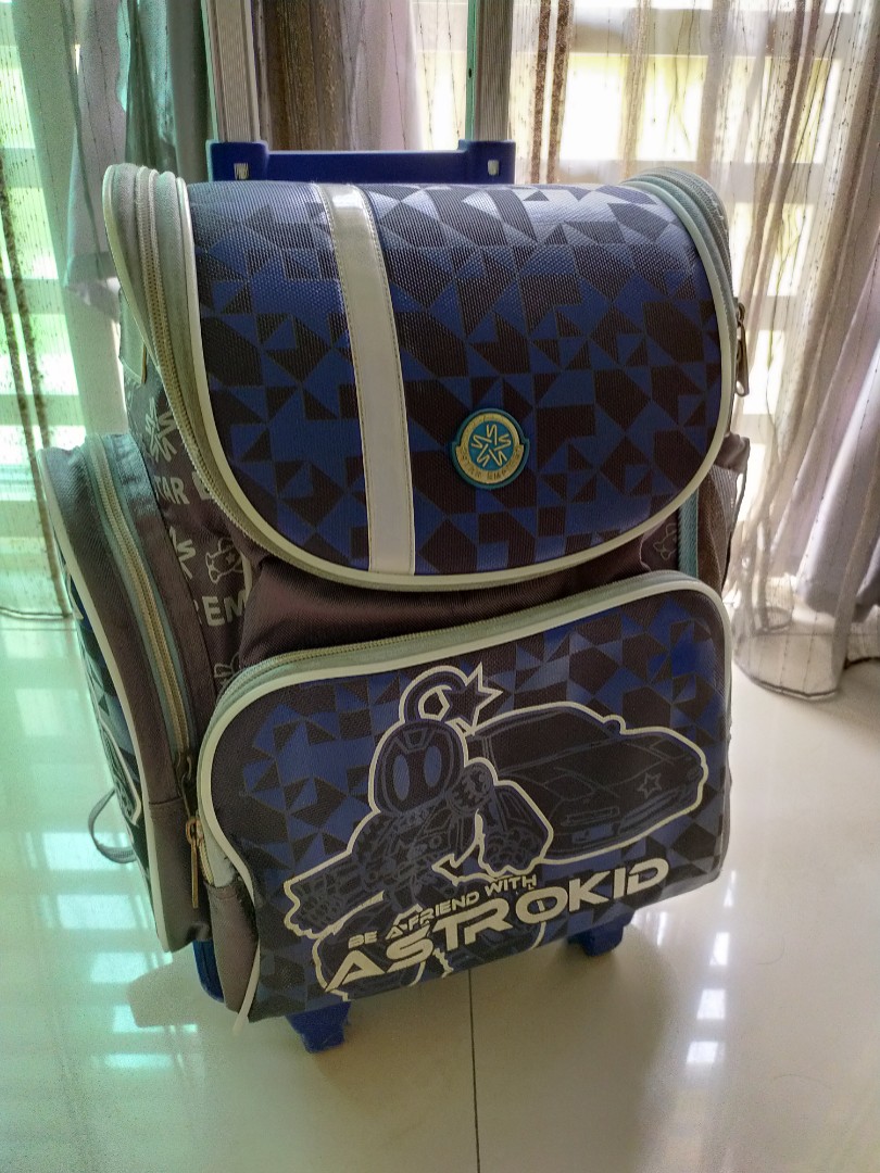 Astro kid school bag 2025