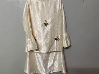 (Category: ) located in . Submitted by ms.asha (Listing ID 1028735515, Image 1). Description: .