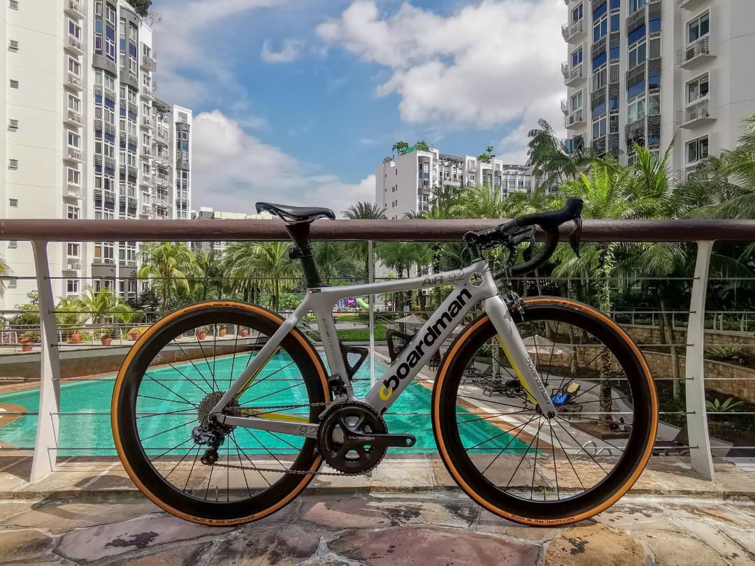 Boardman Elite Air 9.2 aero road bike xs size with upgrades