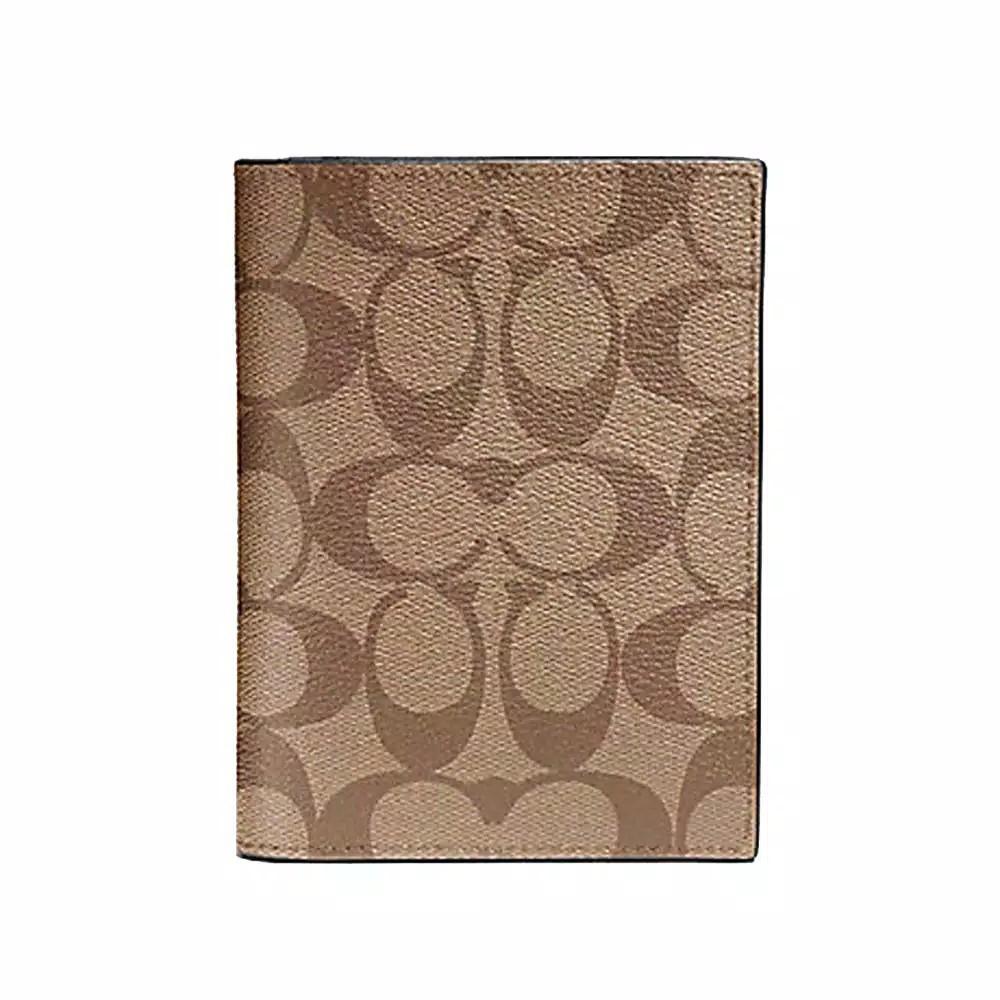 Coach Passport Case Signature, Fesyen Pria, Tas & Dompet , Dompet di