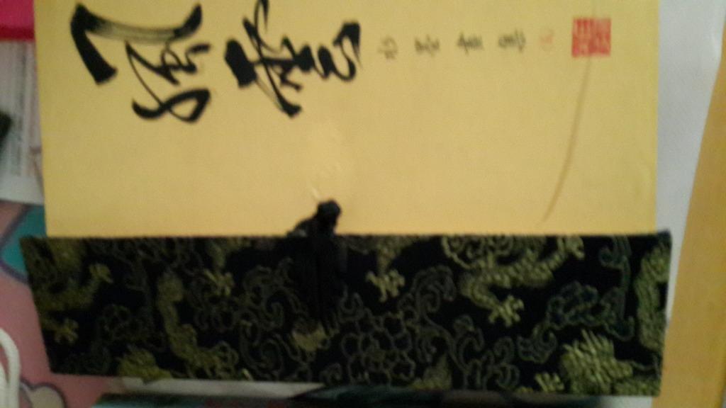 Comic_8 （分類：漫畫）位於 Hong Kong。 由 hello8u8 提交（商品編號 1028842353，圖片 1）。簡介： 。