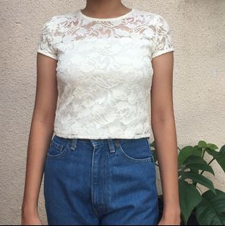 (Category: ) located in . Submitted by declutterai (Listing ID 1024503755, Image 1). Description: .