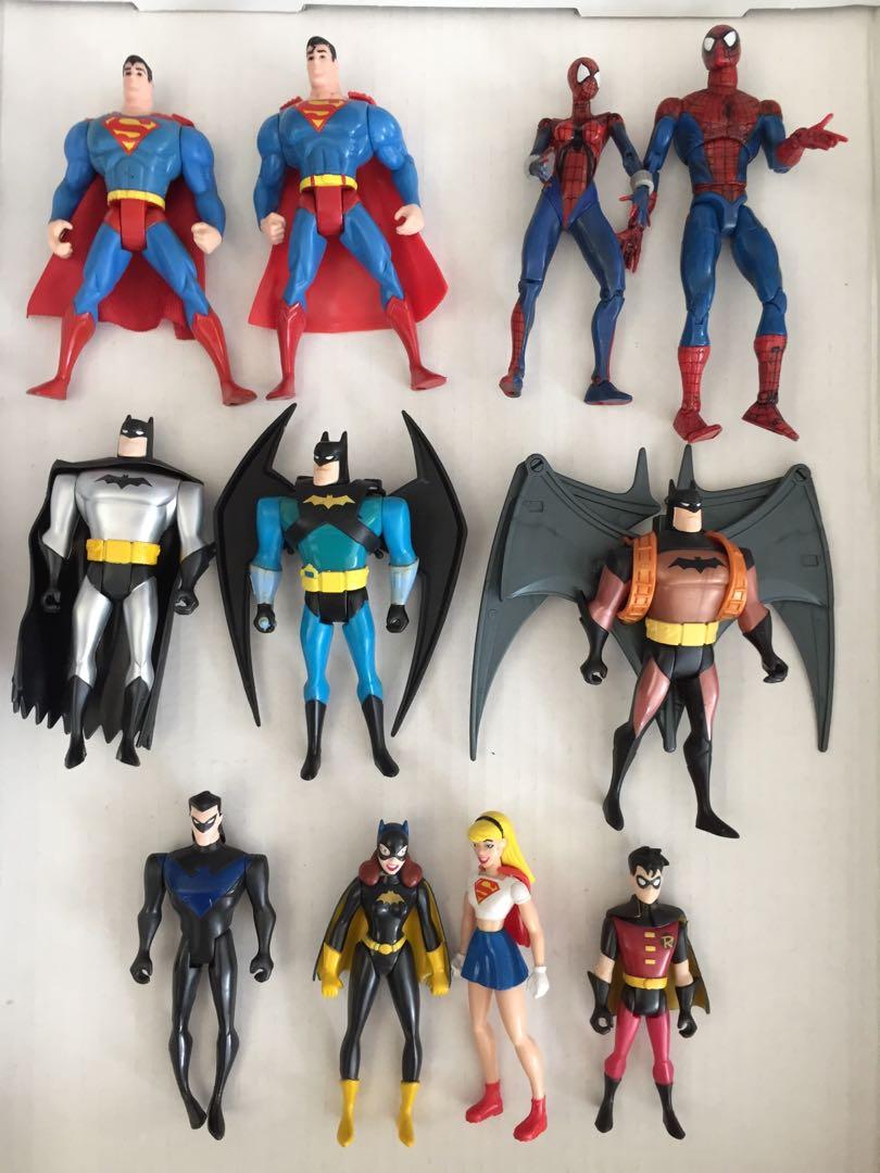 batman and robin figures