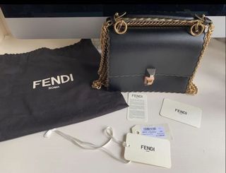 （分類：）位於 。 由 oiiuiio 提交（商品編號 1028680369，圖片 1）。簡介： 。