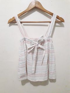 (Category: ) located in . Submitted by wardrobe.trunk (Listing ID 1028855525, Image 1). Description: .
