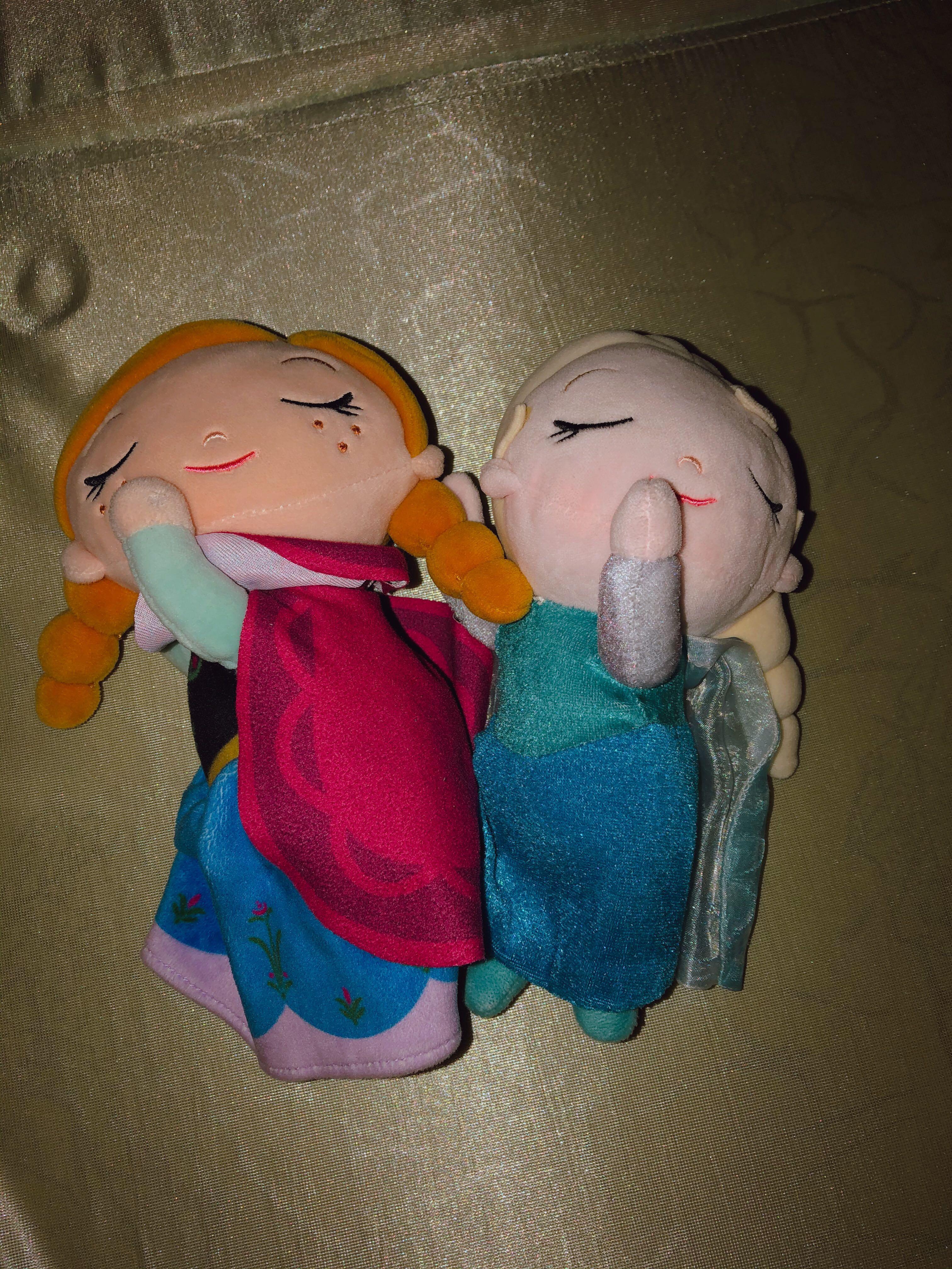 elsa and anna plush