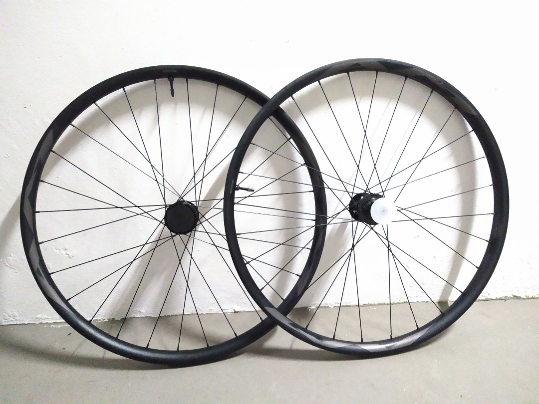 steekpenningen Optimisme vervolging Giant AM 29 wheelset boost 29", Sports Equipment, Bicycles & Parts,  Bicycles on Carousell
