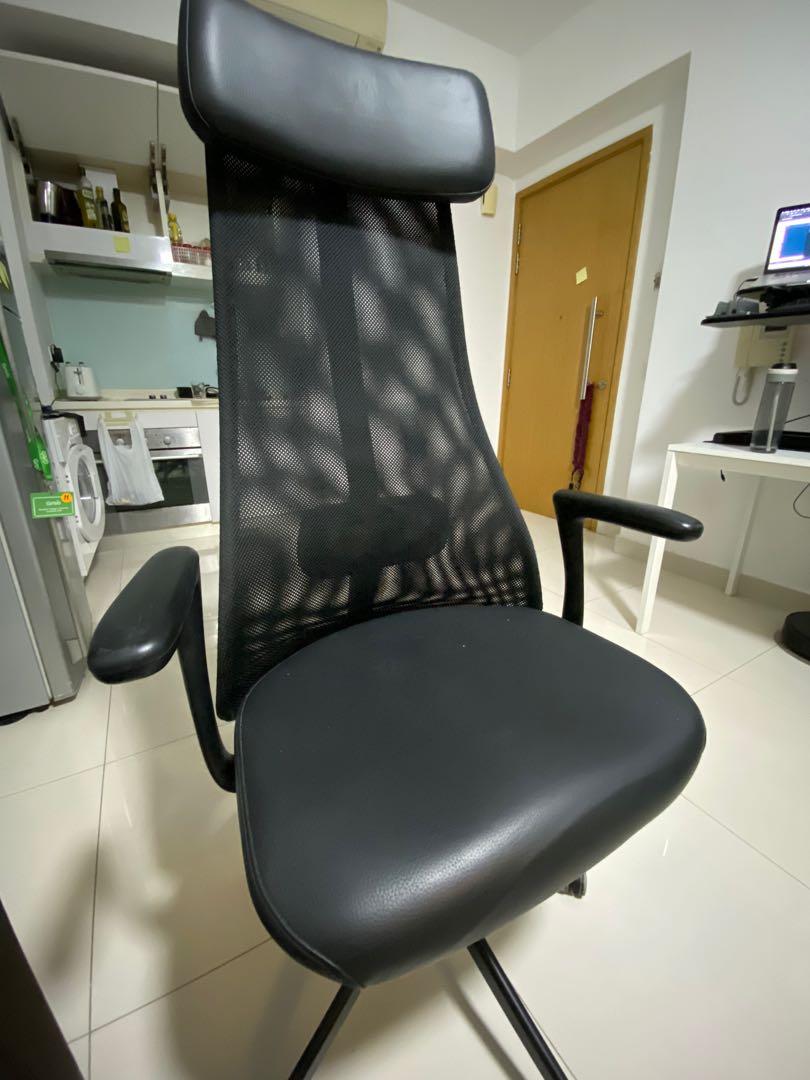 JÄRVFJÄLLET Black Office chair with handrest ( IKEA ), Furniture & Home