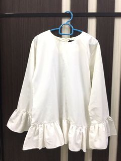 (Category: ) located in . Submitted by http_preloved (Listing ID 1028717912, Image 1). Description: .