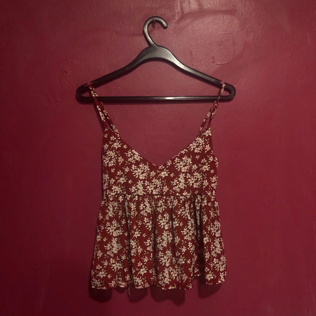 cute maroon tops