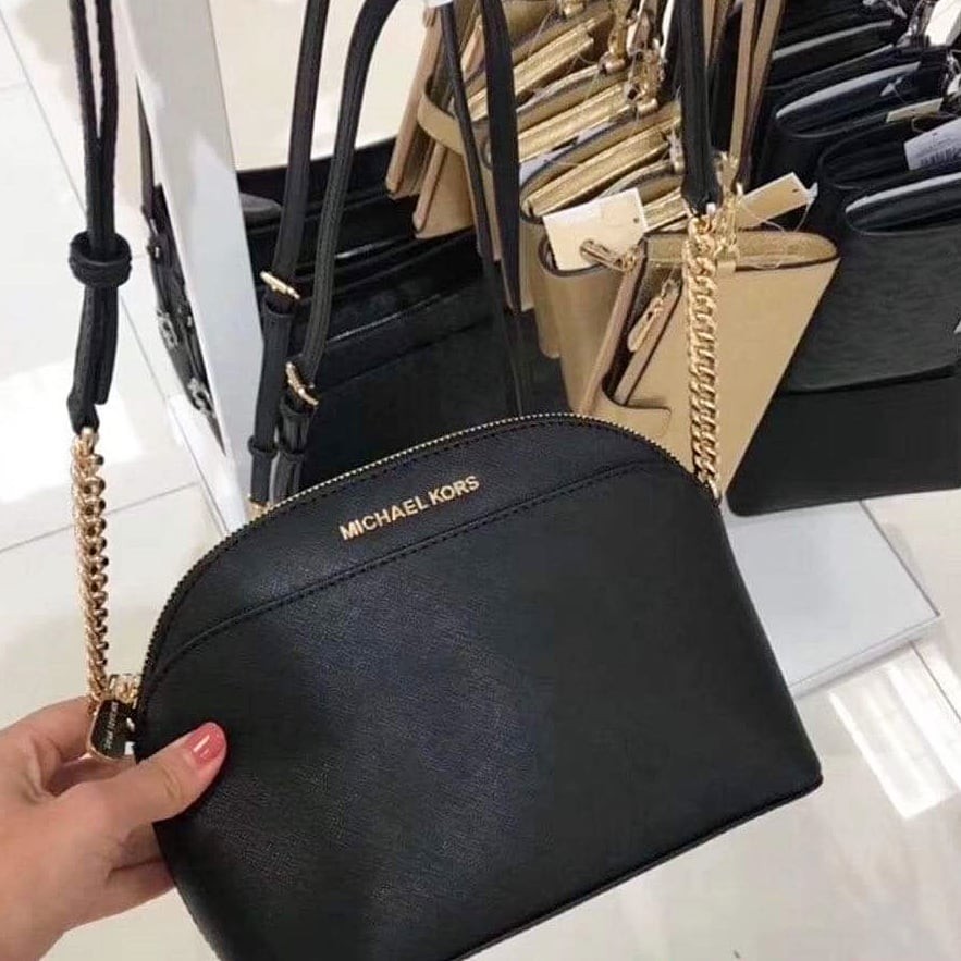 INSTOCK SG- Michael Kors Dome Crossbody Bag Black (100% Authentic), Women's  Fashion, Bags & Wallets, Cross-body Bags on Carousell