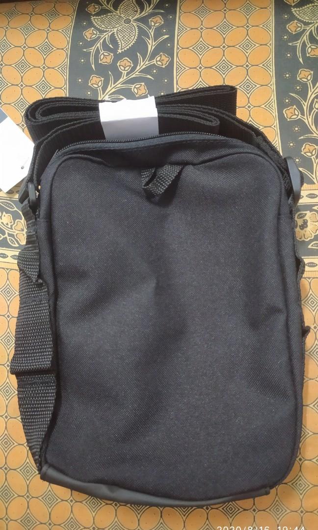 Adidas Linear core DT4822 Men s Fashion Bags Sling Bags on