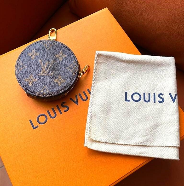Louis Vuitton 2022 Cruise Louis Vuitton ☆M81634 ☆ROUND COIN PURSE