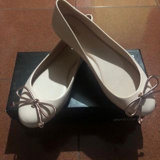 (Kategori: ) berada di . Dikirim oleh elsprim (ID iklan 1028872409, Gambar 1). Deskripsi: .