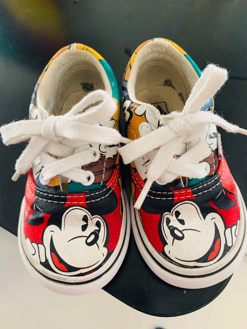 Infant mickey mouse vans online