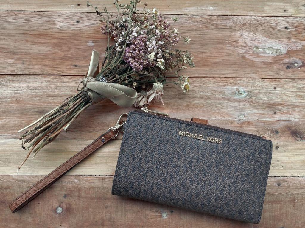 MK Adele Double Zip Wristlet Women s Fashion Bags Wallets