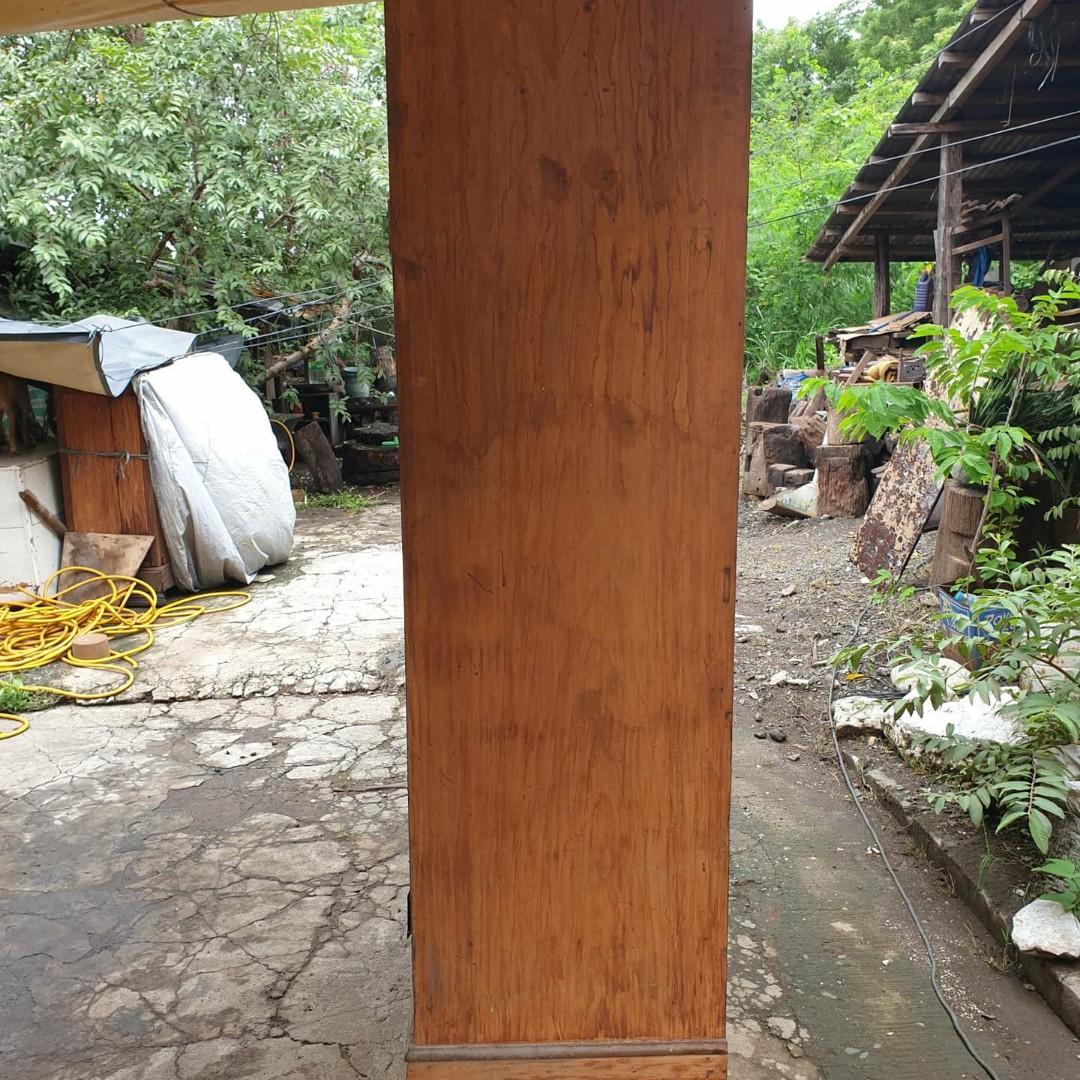 NARRA Cabinet (Category: Shelves, Cabinets & Racks) located in Paranaque City. Submitted by krghpro (Listing ID 1028816319, Image 3). Description: 1920's Narra Cabinet "aparador" Selling the item as is. Kindly message here at carousel for those interested. thank you. Keep Safe!.
