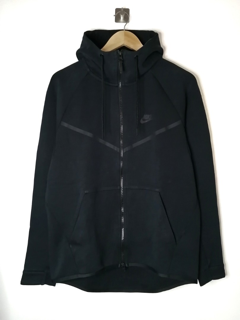 Nike Tech Fleece Jacket (Black), Men's Fashion, Coats, Jackets and