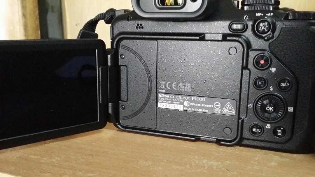 nikon coolpix p1000 superzoom camera