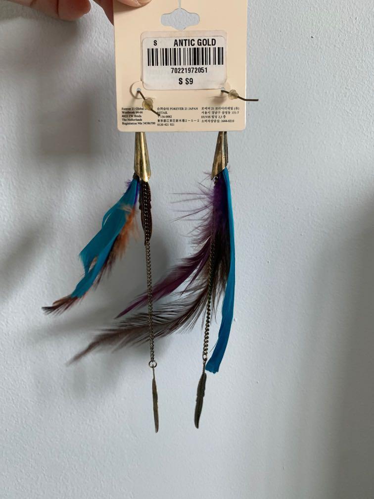 Peacock feather top earrings forever 21