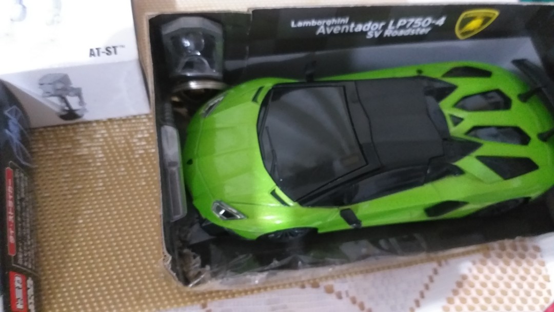 Petron Lamborghini hot wheels matchbox, Hobbies & Toys, Toys & Games on ...