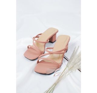 (Kategori: ) berada di . Dikirim oleh evarhm (ID iklan 1028861813, Gambar 1). Deskripsi: .