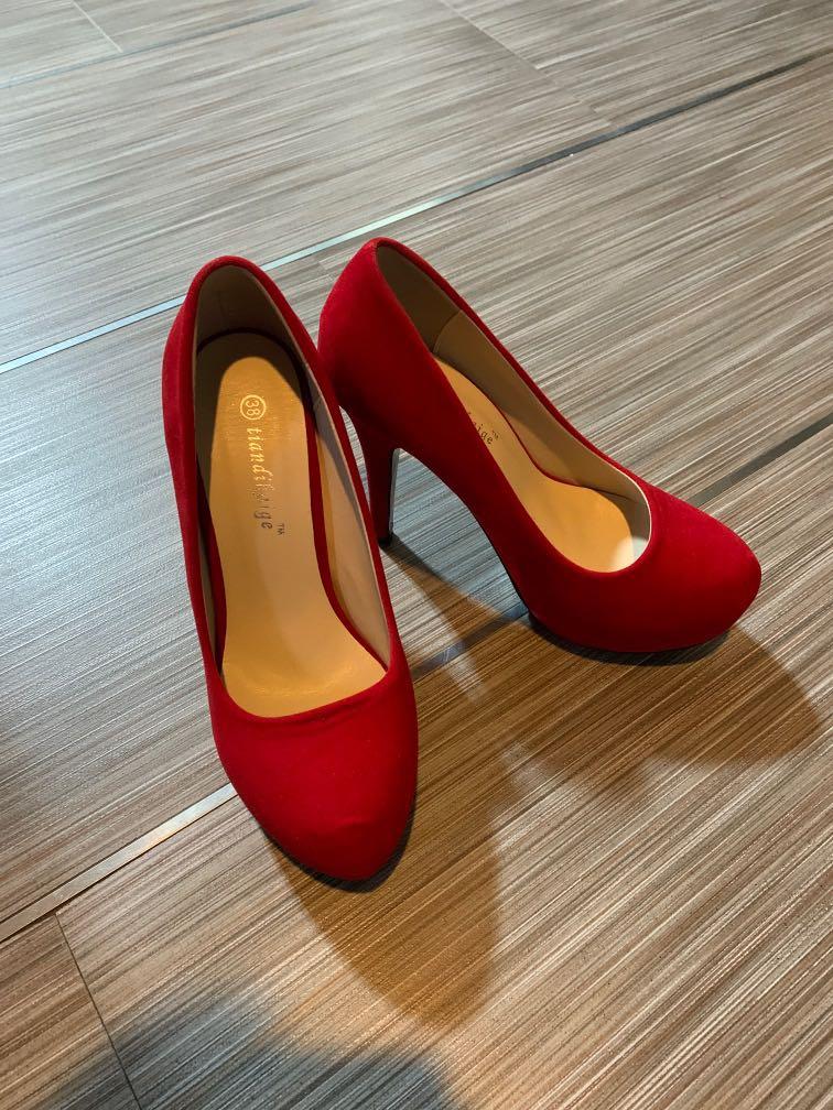 Red heels, Women's Fashion, Shoes 