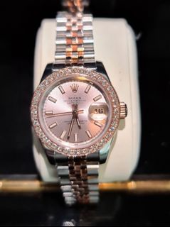 (Category: ) located in . Submitted by Watch_Prestige (Listing ID 1028815836, Image 1). Description: .