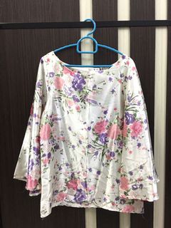 (Category: ) located in . Submitted by http_preloved (Listing ID 1028715542, Image 1). Description: .