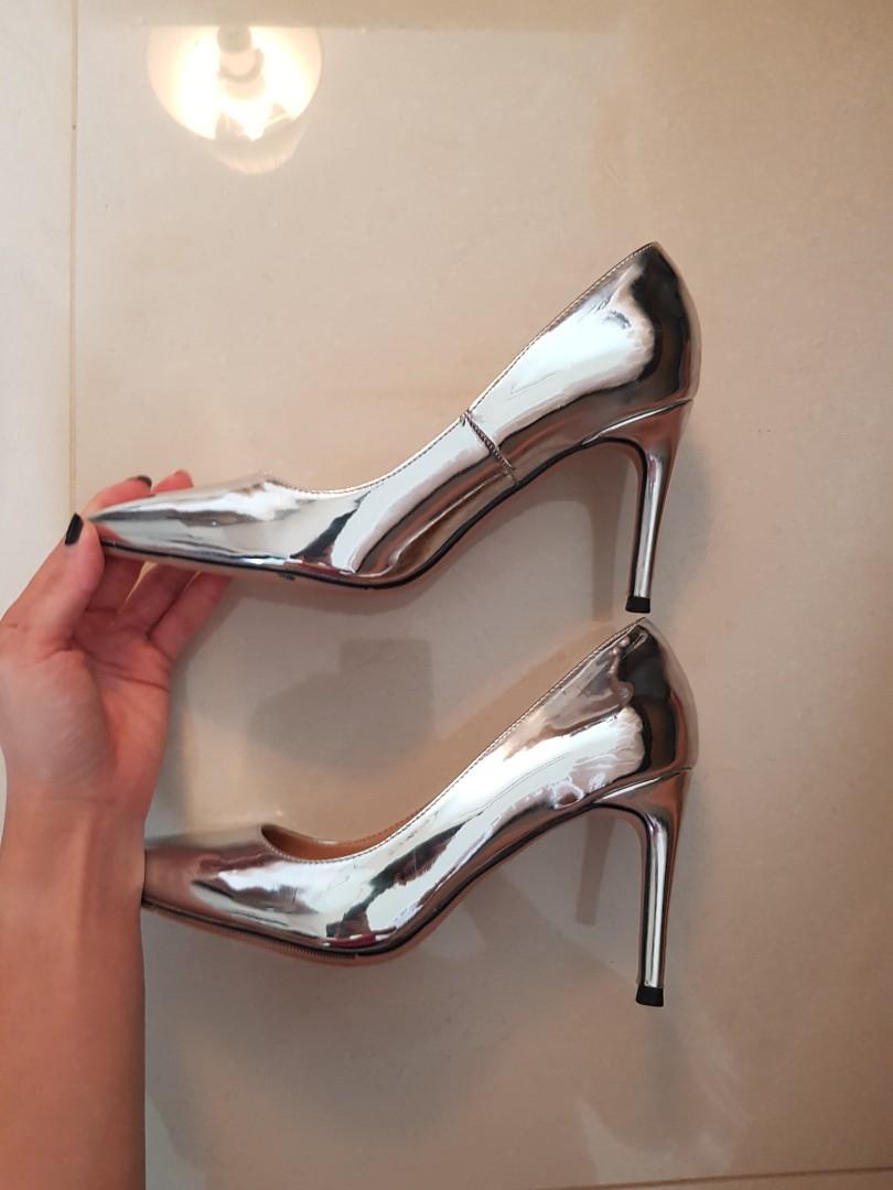 3m 2025 reflective heels