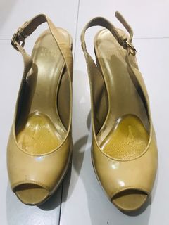 (Category: ) located in . Submitted by pristinetreasures (Listing ID 1028678953, Image 1). Description: .