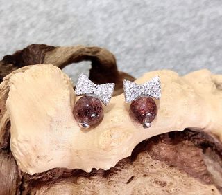 (Category: ) located in . Submitted by ezcrystals (Listing ID 1028820595, Image 1). Description: .