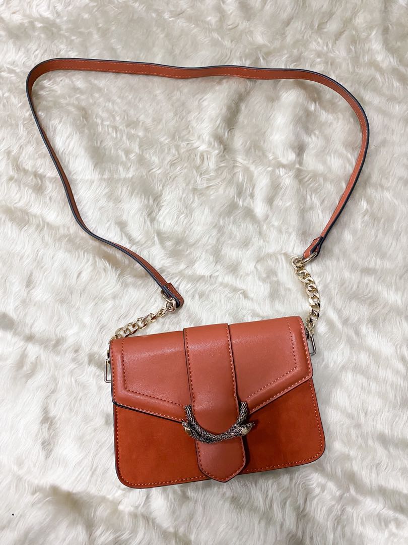 Sela crossbody new arrivals bag topshop