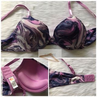 (Category: ) located in . Submitted by jenines (Listing ID 1028935102, Image 1). Description: .