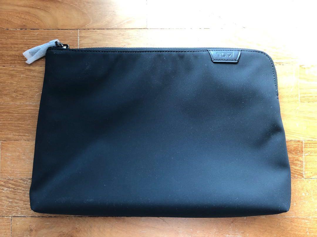 Tumi harrison 2025 zip pouch