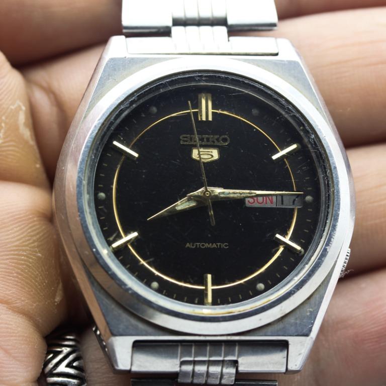 New Old Stock Seiko Automatic Vintage Watch, 7009-8020, Casual, Elegant  Strong Watch, 7009A Movement, New Old Stock, Black Dial, Baton Hands,  Superb Condition, Original Bracelet Hang Tag 