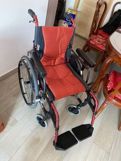 （分類：）位於 。 由 avy__yim 提交（商品編號 1028756237，圖片 1）。簡介： 。