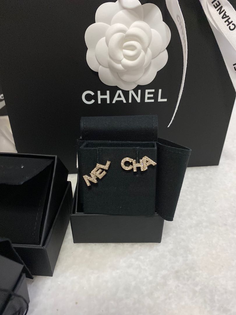 CHANEL, Jewelry, Rare Chanel Cha Nel Earrings 2b